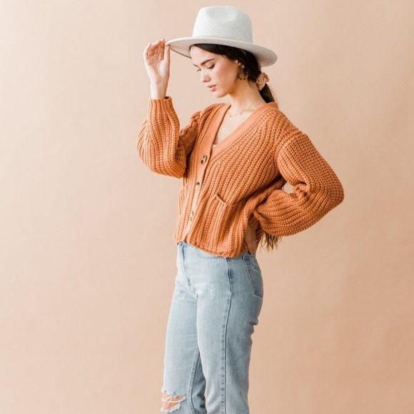 Aulora Chunky Knit Sweater in Rose - Picture 3 of 4